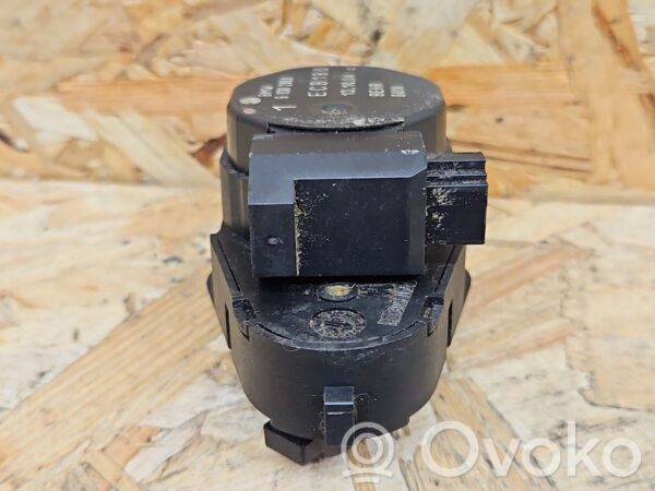 rrr-part-3425-4751a2d5378bcaacc13157f82747e211 BMW 5 E60 E61 Õhuklapi mootor/ajam