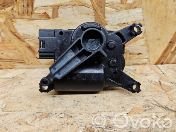 rrr-part-3435-7a2660e4f41143f5dea34c7ee26ad1bc Volkswagen Touareg I Õhuklapi mootor/ajam