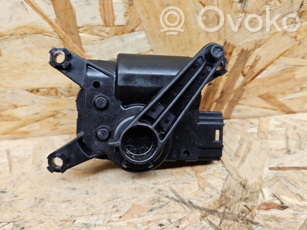 rrr-part-3438-4dc660714bb0cba1ede851fa03ea33ef Volkswagen Touareg I Õhuklapi mootor/ajam