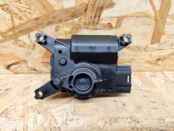 Volkswagen Touareg I Air flap motor/actuator