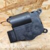 Volkswagen Touareg I Air flap motor/actuator