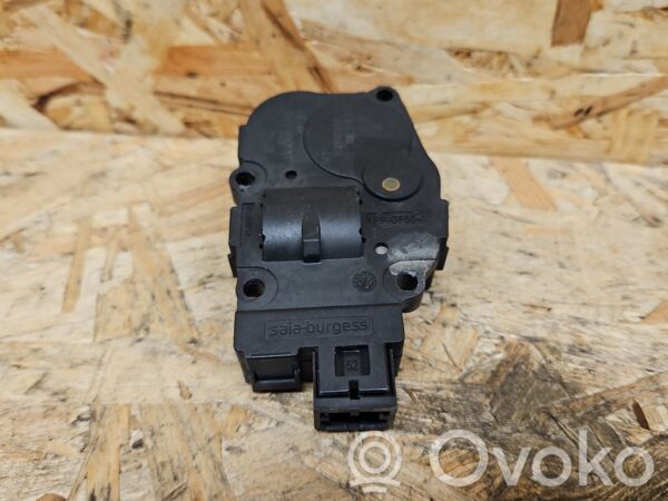 rrr-part-3444-bf3b273e14352ea289ea54974907c94a Audi S5 Air flap motor/actuator