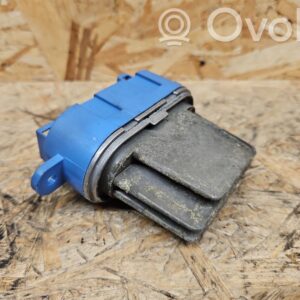 Volkswagen Touareg I Heater blower motor/fan resistor