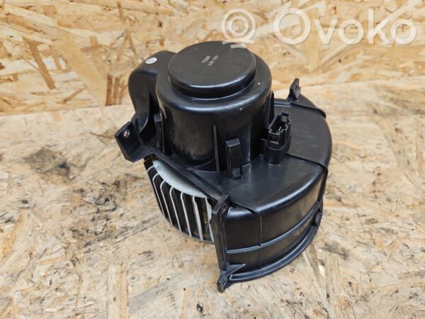 rrr-part-3475-453eaa6d2eb40dba15cbbf8c010c4e96 Volkswagen Touareg I Kütteseadme ventilaator/puhur