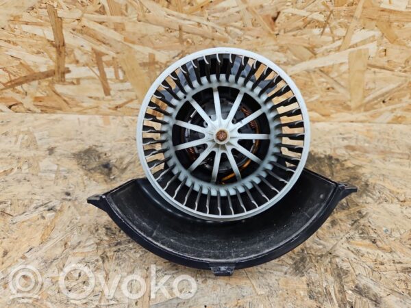 rrr-part-3475-6d481f7a9e7314c8bd8e0bb77e4a998e Volkswagen Touareg I Kütteseadme ventilaator/puhur
