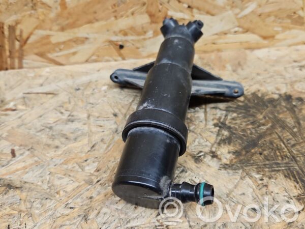 rrr-part-3478-3f24416aa2062f30c01ed9f7def03d61 BMW 5 E60 E61 Headlight washer spray nozzle