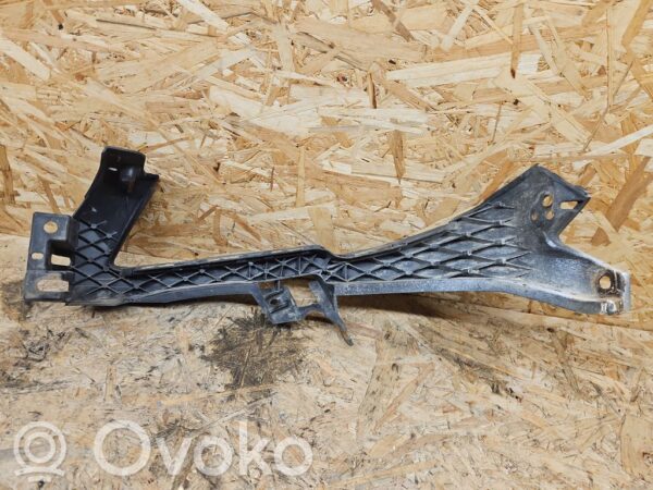 Subaru Outback Front bumper mounting bracket