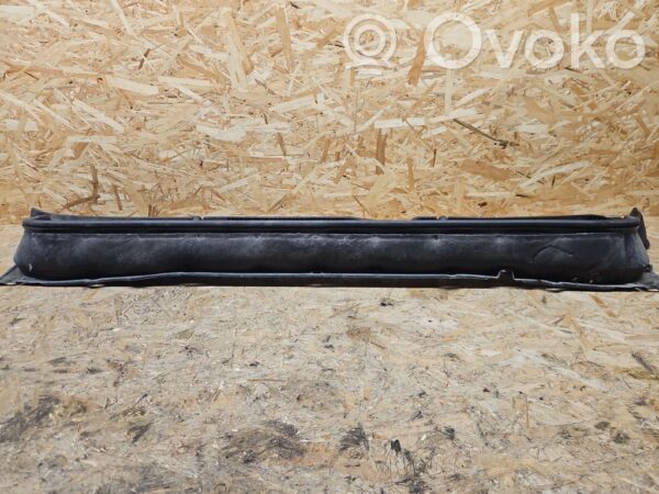 Subaru Outback Wiper trim