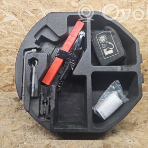 rrr-part-3506-d6391831b43e582218d861fbe916a527 Subaru Outback Tool set