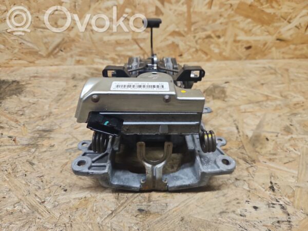 Volkswagen Touareg I Steering wheel axle