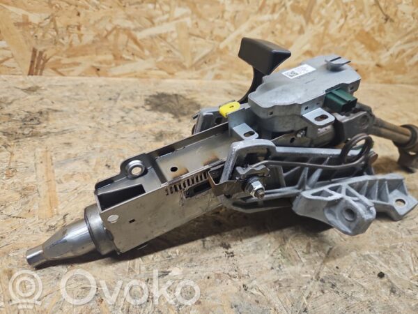 Volvo V70 Steering wheel axle