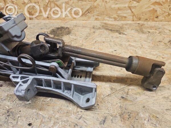 Volvo V70 Steering wheel axle