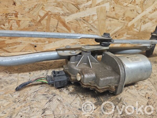rrr-part-3512-f1b9ed5fa0c99f129691c88b9e15e9b2 Skoda Fabia Mk2 (5J) Front wiper linkage and motor