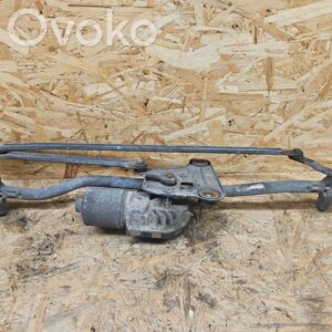 Volvo V70 Front wiper linkage and motor