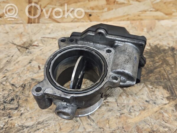 Volkswagen Touareg I Throttle valve