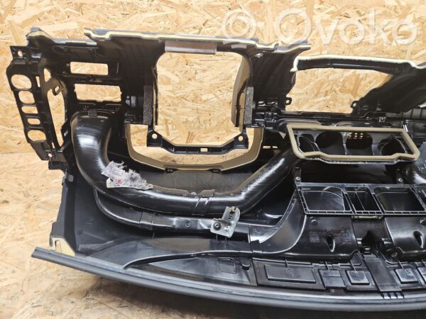 Volvo V70 Dashboard