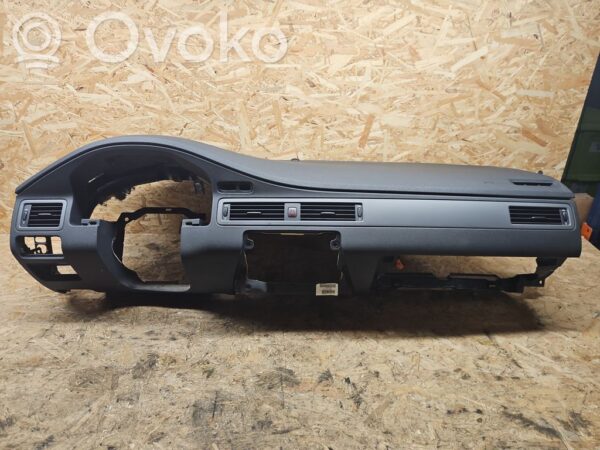 Volvo V70 Dashboard