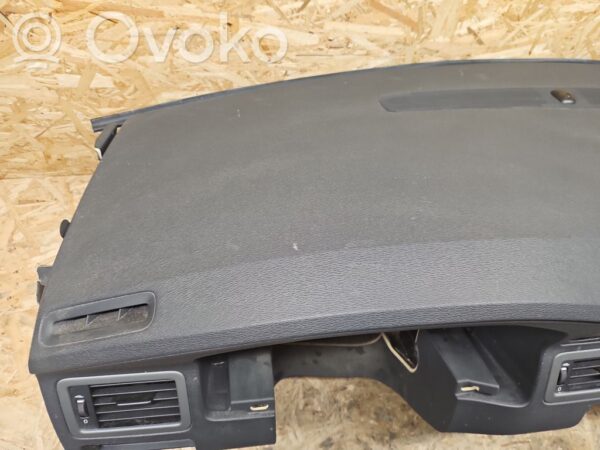 Volvo V70 Dashboard
