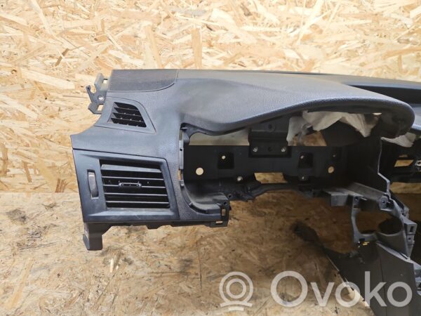 Subaru Outback Dashboard