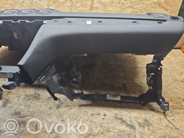 Ford Galaxy Dashboard