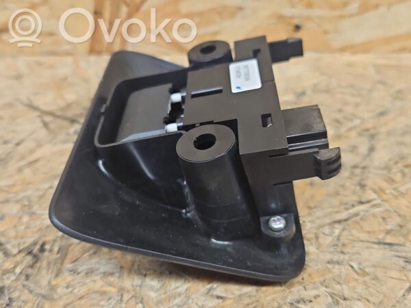 Volvo V70 Hand parking brake switch