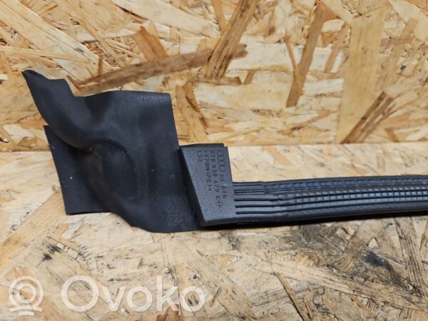 rrr-part-3553-dd1b1be6f157189bba4fc65edf15328e Audi S5 Tagumise ukse akna/klaasi kummitihend