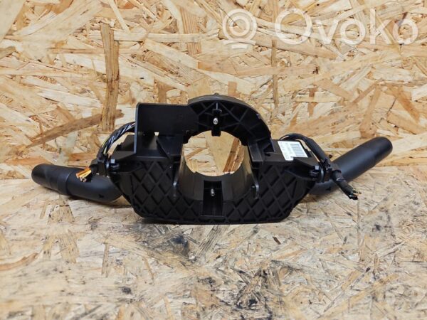 rrr-part-3575-096aee71d461b66263a5aa08cc9389fc Mazda 2 Klaasipuhasti suunatulede kang/lüliti