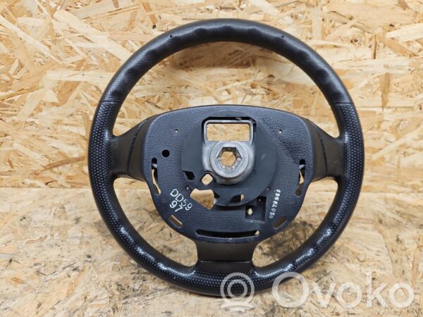 Mazda 2 Rool