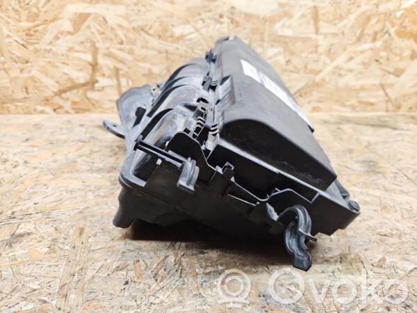 rrr-part-3601-81992647b883b61d35296a64c267e1c4 Mazda 2 Õhufiltri korpus