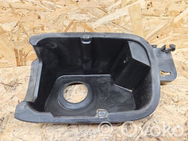 rrr-part-3606-c8693792e2fd100d4de7071ece2028f6 Jeep Grand Cherokee Kütusepaagi korgi kaunistus