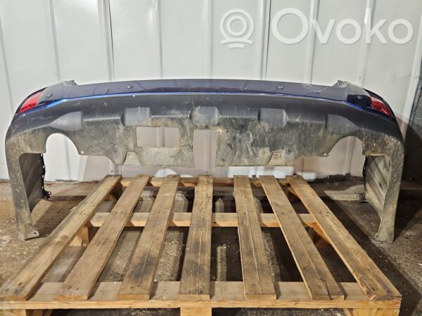Subaru Outback Tagumine kaitseraud