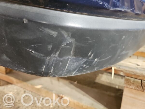 Subaru Outback Tagumine kaitseraud
